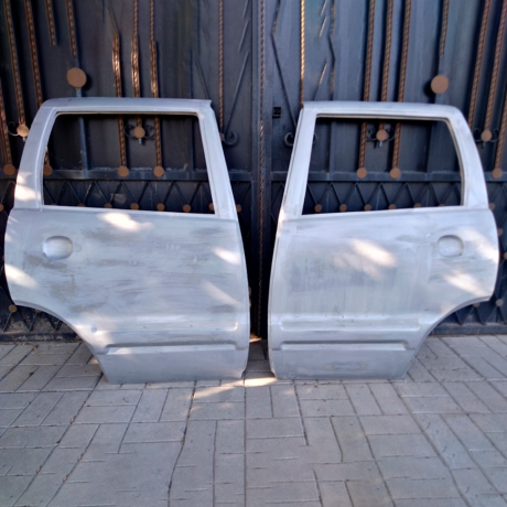 Задняя боковая дверь левая стеклопластиковая для Chevrolet Niv@ купить недорого с доставкой в Сарапул
