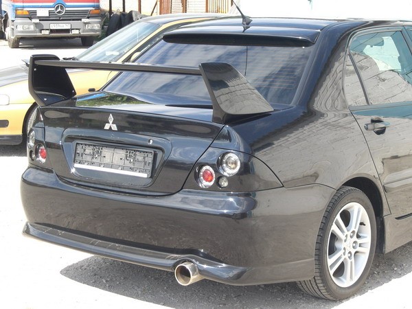 Корпуса под заднюю модульную оптику для Mitsubishi Lancer IX (2003-2009) купить недорого с доставкой в Сарапул